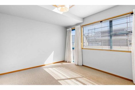 Photo of property in 18 Darvel Street, Riccarton, Christchurch, 8011