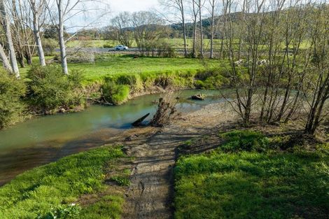 Photo of property in 10 Doel Road, Kawakawa, 0282