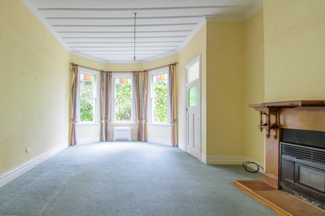 Photo of property in 100 Halcombe Road, Feilding, 4775