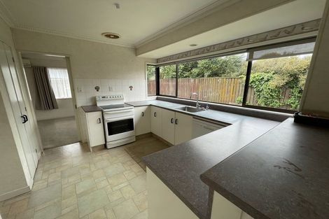 Photo of property in 28 Halyard Close, Flagstaff, Hamilton, 3210