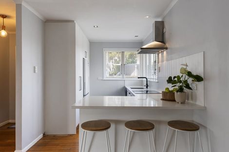 Photo of property in 798 Whangaparaoa Road, Manly, Whangaparaoa, 0930