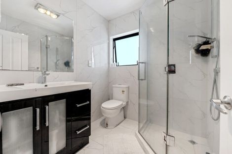 Photo of property in 8b Lansdown Avenue, Papatoetoe, Auckland, 2025