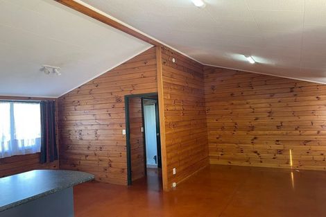 Photo of property in 4 Moxham Grove, Massey, Auckland, 0614