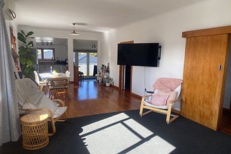 Photo of property in 373 Carrington Street, Upper Vogeltown, New Plymouth, 4310