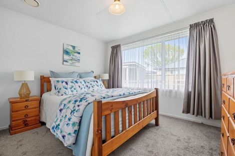 Photo of property in 6 Lugton Street, Nawton, Hamilton, 3200