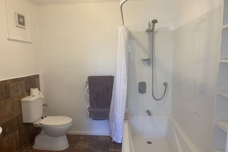 Photo of property in 22 Mahoe Street, Otaki Beach, Otaki, 5512