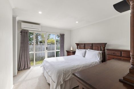 Photo of property in 11 Mcburney Place, Mangere East, Auckland, 2024