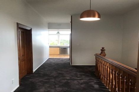 Photo of property in 43 Grant Road, Thorndon, Wellington, 6011