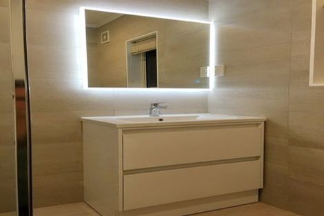 Photo of property in 1/184 Forrest Road, Forrest Hill, Auckland, 0620