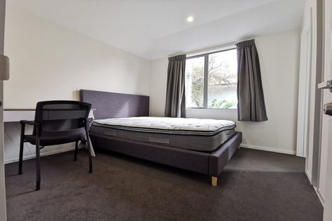 Photo of property in 2 Montana Avenue, Ilam, Christchurch, 8041
