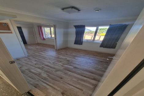 Photo of property in 15 Epic Way, Newlands, Wellington, 6037