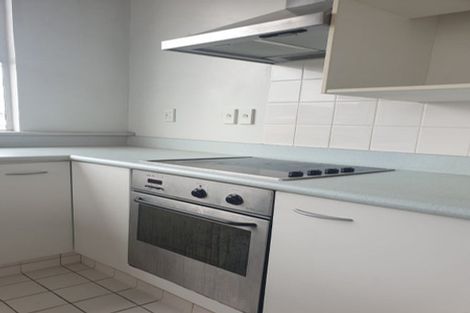 Photo of property in Grandstand Apartments, 11/80u Kent Terrace, Mount Victoria, Wellington, 6011