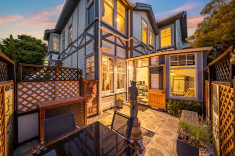 Photo of property in 24 Hobson Street, Thorndon, Wellington, 6011