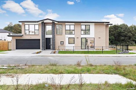 Photo of property in 9 Skanda Crescent, Flat Bush, Auckland, 2019