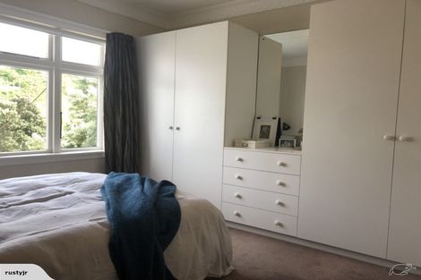 Photo of property in 155 Severn Street, Island Bay, Wellington, 6023