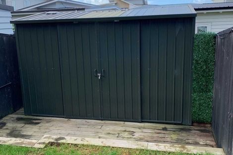 Photo of property in 10 Touhou Road, Hobsonville, Auckland, 0616