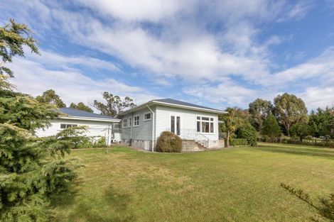 Photo of property in 1305 State Highway 2, Waipawa, 4210