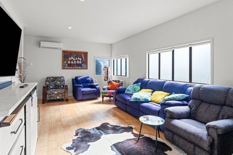 Photo of property in 16 Ocean Beach Street, Foxton Beach, Foxton, 4815