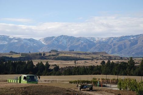 Photo of property in 3 Lauderdale Lane, Wanaka, 9305