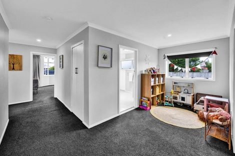 Photo of property in 135 Turuturu Road, Hawera, 4674