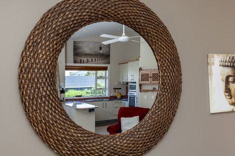 Photo of property in 3 Golf Road, Paraparaumu Beach, Paraparaumu, 5032