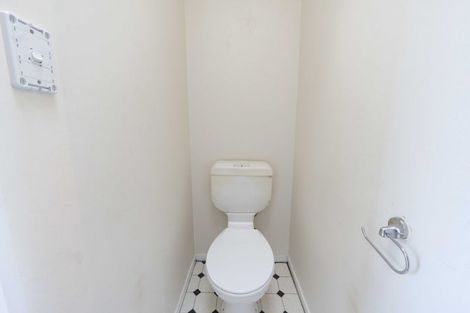 Photo of property in 4 Aurora Terrace, Hillcrest, Hamilton, 3216