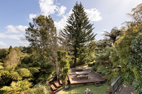 Photo of property in 27 Te Arawa Place, Welcome Bay, Tauranga, 3112