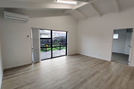 Photo of property in 180 Old Wairoa Road, Papakura, 2110