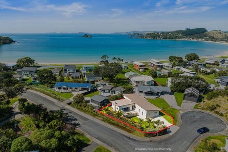 Photo of property in 15 Motutara Road, Oakura, Hikurangi, 0184