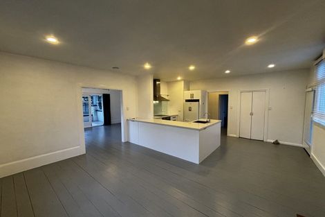 Photo of property in 8 Bell Street, Welbourn, New Plymouth, 4310