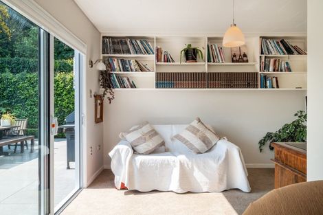 Photo of property in 5 Glengyle Street, Vauxhall, Dunedin, 9013