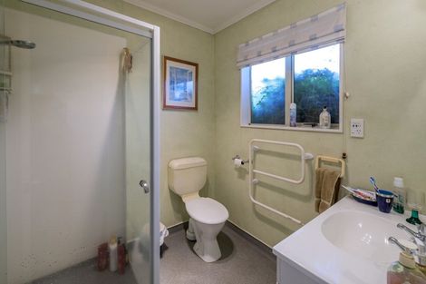 Photo of property in 12 Gimblett Court, Levin, 5510