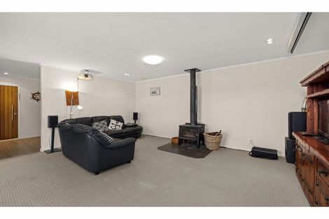 Photo of property in 84 Rangitane Loop Road, Kerikeri, 0294