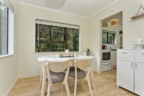 Photo of property in 85b Rosario Crescent, Red Beach, 0932