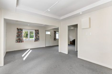 Photo of property in 692 Beach Road, Browns Bay, Auckland, 0630