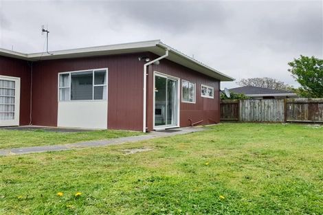 Photo of property in 6b Westhaven Grove, Takaro, Palmerston North, 4412
