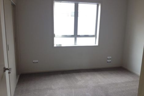 Photo of property in 32 Horizon View Road, Oteha, Auckland, 0632