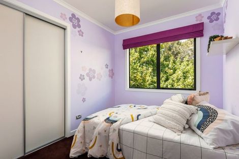 Photo of property in 61a Fairmount Road, Titirangi, Auckland, 0604