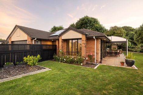 Photo of property in 32 Winchester Place, Rototuna North, Hamilton, 3210