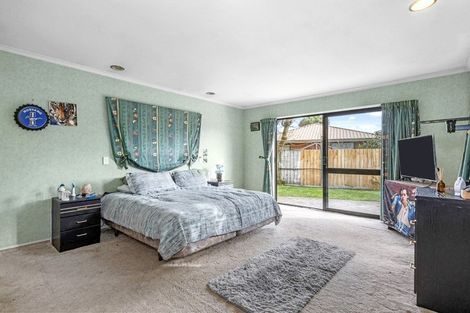 Photo of property in 212 Grahams Road, Burnside, Christchurch, 8053