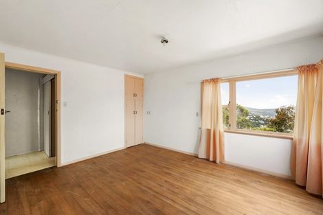 Photo of property in 42 Karepa Street, Brooklyn, Wellington, 6021