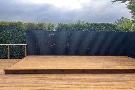 Photo of property in 7a Seymour Road, Sunnyvale, Auckland, 0612