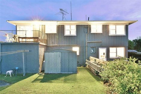 Photo of property in 39 Alice Avenue, Orewa, 0931