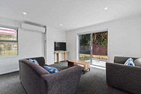 Photo of property in 29u2 May Street, Hamilton East, Hamilton, 3216