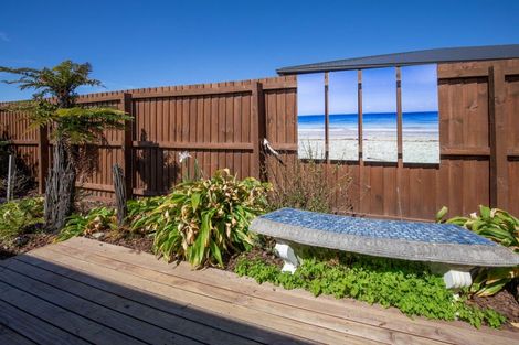 Photo of property in 9 Andesite Drive, Rolleston, 7614