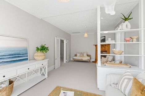 Photo of property in 37 Menzies Street, Sumner, Christchurch, 8081