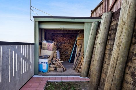 Photo of property in 5 Scott Street, Moturoa, New Plymouth, 4310