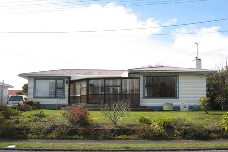 Photo of property in 8 Elsinore Street, Stratford, 4332