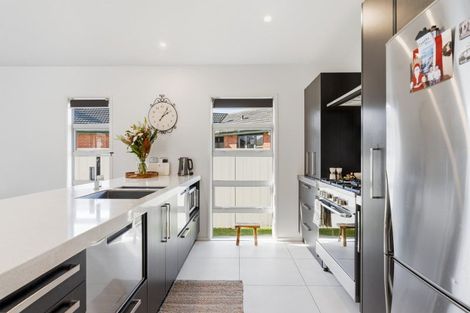 Photo of property in 6a Walton Park Avenue, Fairfield, Dunedin, 9018