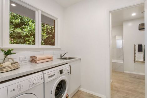 Photo of property in 1 Windermere Road, Papanui, Christchurch, 8053